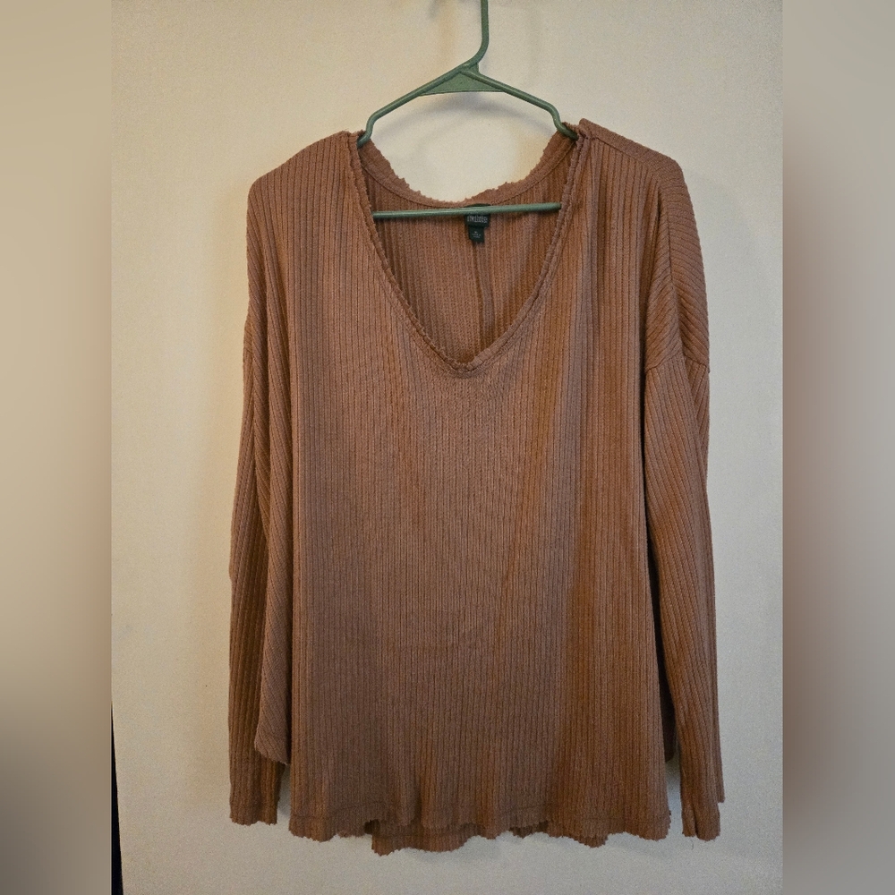 Dusy Pink Ribbed V-Neck Sweater